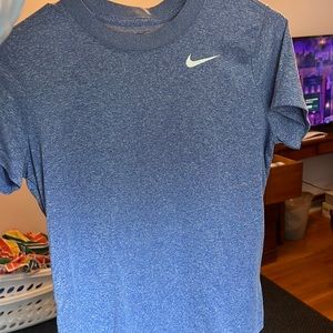Nike t shirt